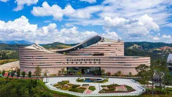 探索汕昆高速公路：奥仁格管道助力国家干线建设