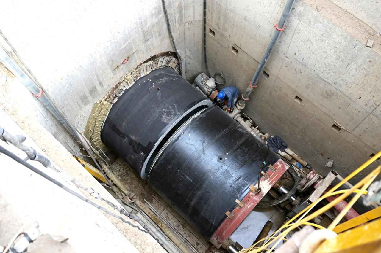 奥仁格管道引领突破：宁夏最长电力地下顶管工程全线贯通