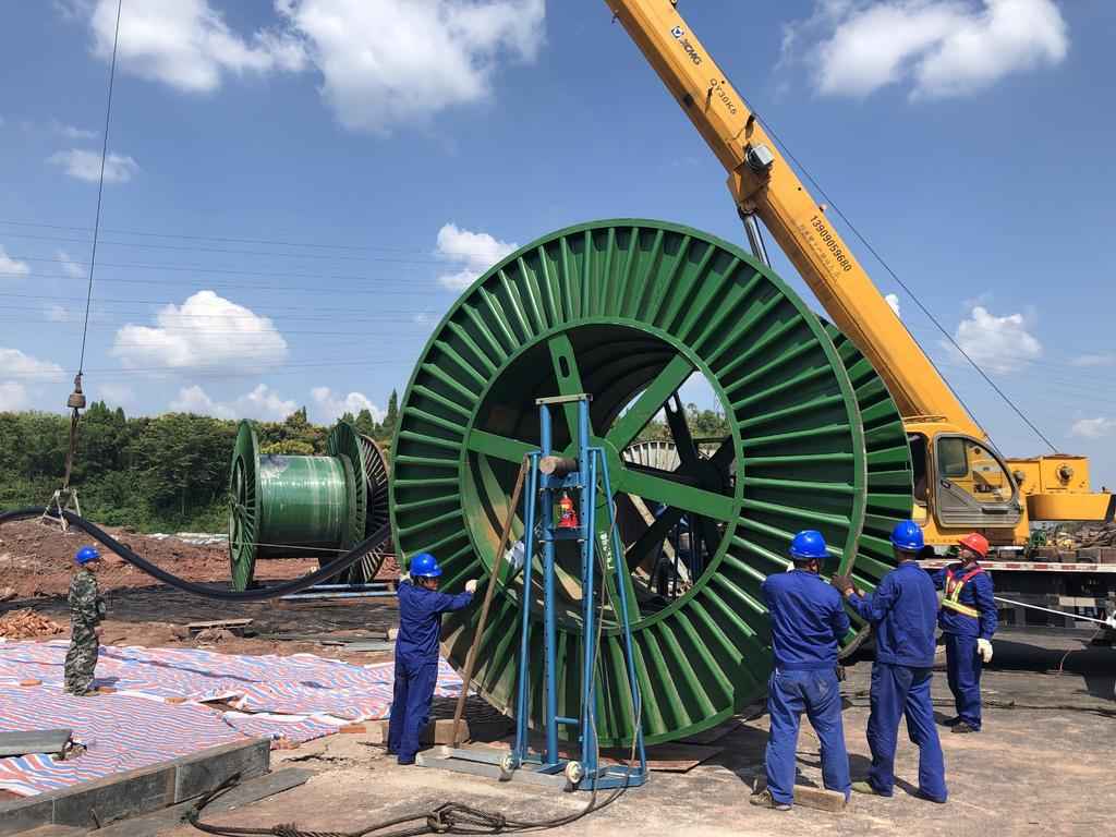 内江高新区携手国网内江供电公司,开启政企电力合作新篇章 内江高新区携手国网内江供电公司,开启政企电力合作新篇章