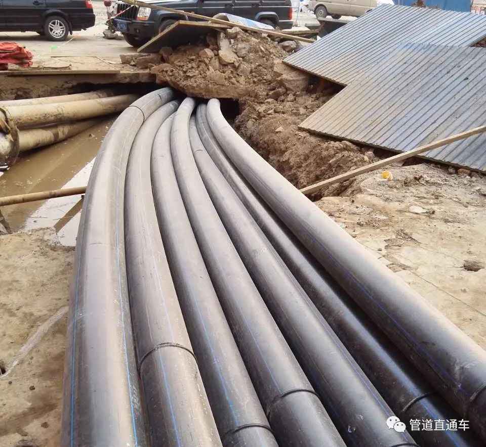 PE电力管顶管 PE顶管与PE拖拉管有哪些区别？