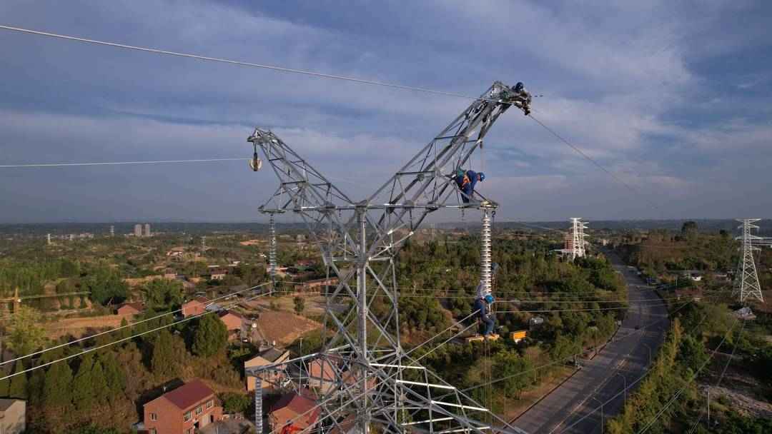 内江复合电力管助力电网升级:220千伏寿松一二线迁改工程圆满完工 内江复合电力管助力电网升级:220千伏寿松一二线迁改工程圆满完工