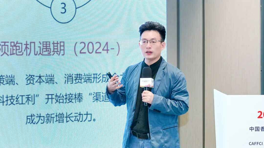 维生素K2搅动千亿抗衰市场,下一个超级成分来了! 维生素K2搅动千亿抗衰市场,下一个超级成分来了!