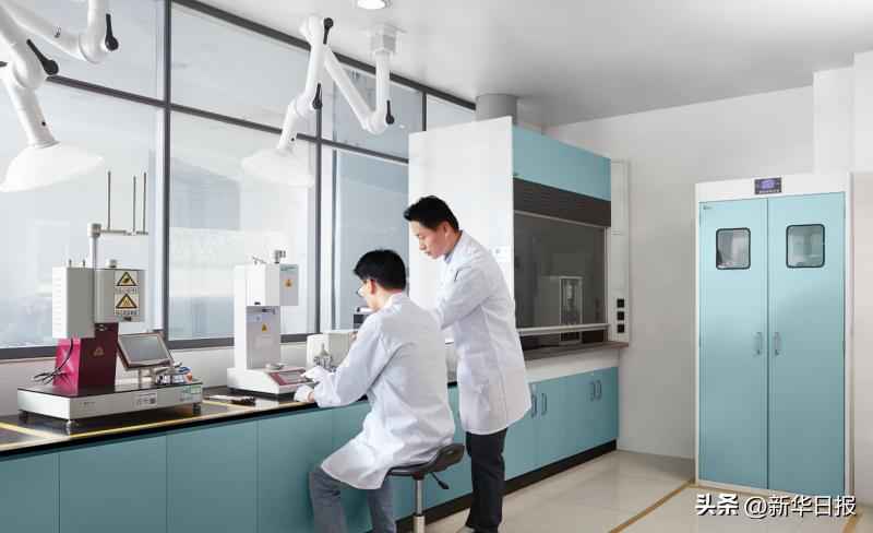 成都日丰电力管规格 日丰管:既做家用管道“领跑者”,更当百年“长跑者” 成都日丰电力管规格 日丰管:既做家用管道“领跑者”,更当百年“长跑者”