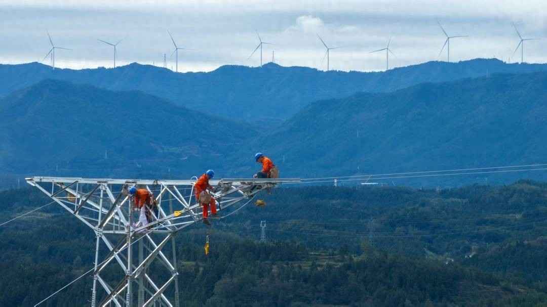 广元城市电力管升级：四川广元强力改造电力“大动脉”，筑牢今冬能源保供“硬支撑”