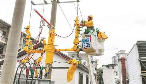 奥仁格管道:绝缘电力管守护长沙电网,致敬高温下的电力英雄 奥仁格管道:绝缘电力管守护长沙电网,致敬高温下的电力英雄