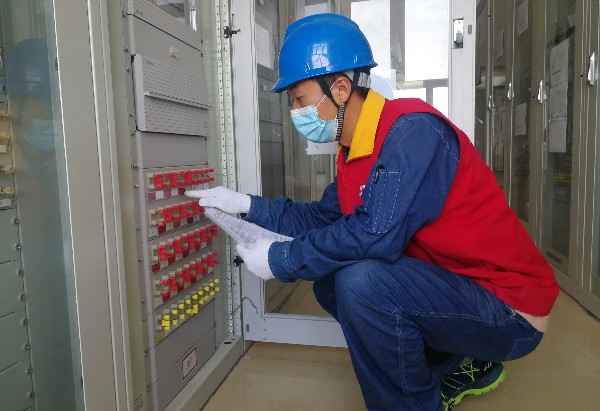 倍感振奋 倍受鼓舞 奋勇向前——党的二十大开幕会在国网新疆电力引起热烈反响(一) 倍感振奋 倍受鼓舞 奋勇向前——党的二十大开幕会在国网新疆电力引起热烈反响(一)