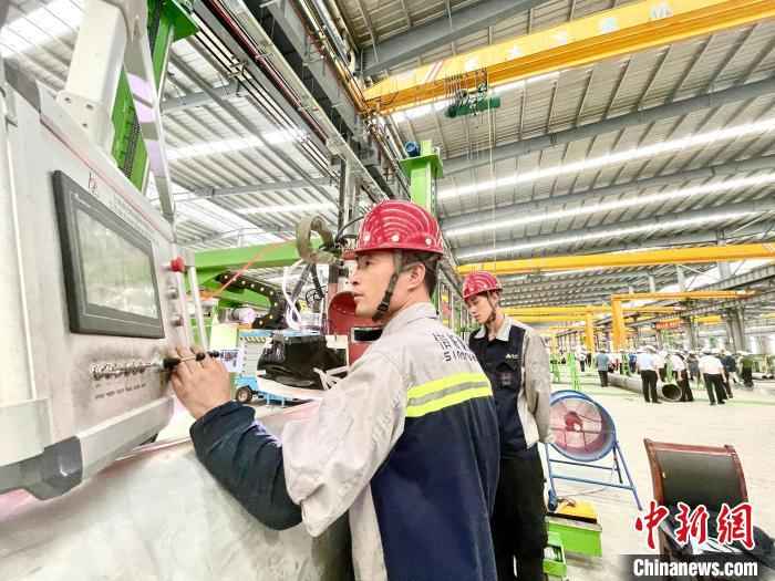 周宁hfb电力管厂家 福建周宁逐梦百亿工业：“大管”“小管”，双管驱动