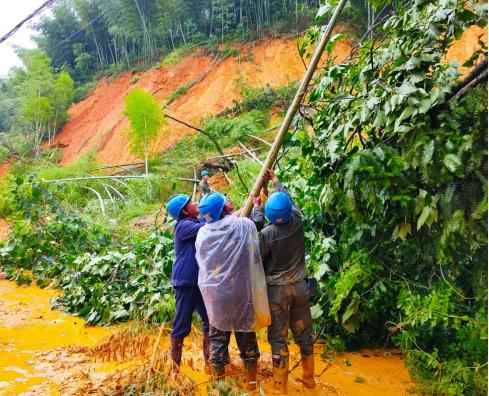 奥仁格管道：暴雨中的电力守护者，保障政和县电力供应